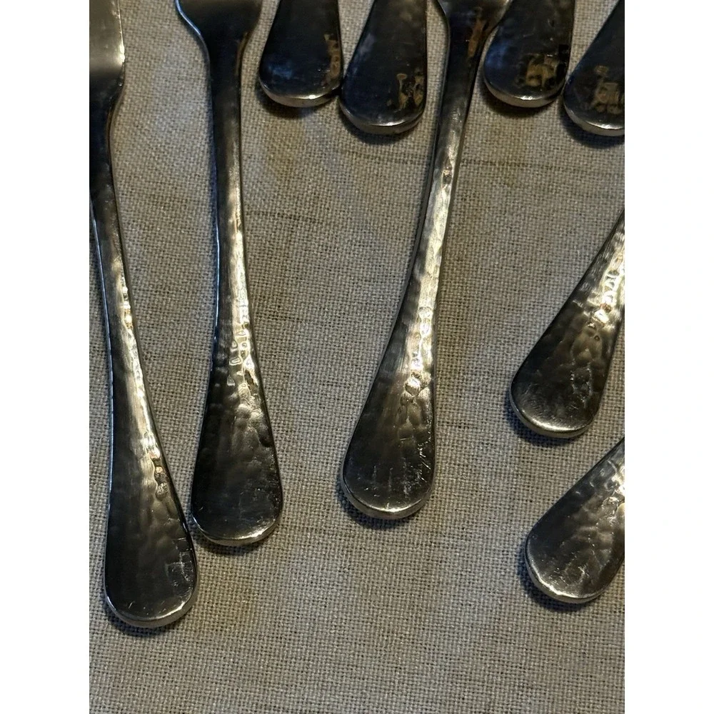 Ginkgo Helmick Hammered 18/10 Stainless Steel Flatware Set - High Quality 30 Pc